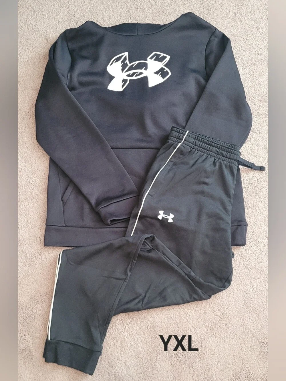 Under Armour Black and White Logo Sweatshirt & Joggers Set